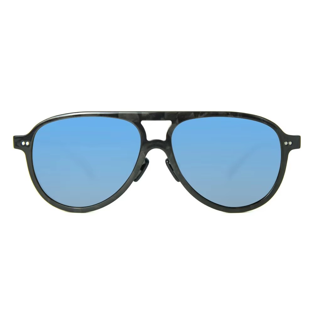 Klasické slnečné okuliare Aviator z uhlíkových vlákien Klasické slnečné okuliare Aviator z uhlíkových vlákien